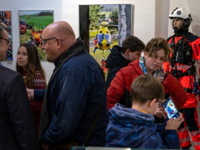 VÝSTAVA ZDRAVOTNICKÉ ZÁCHRANNÉ SLUŽBY JIHOČESKÉHO KRAJE „KDYŽ ČAS JE VŠÍM“